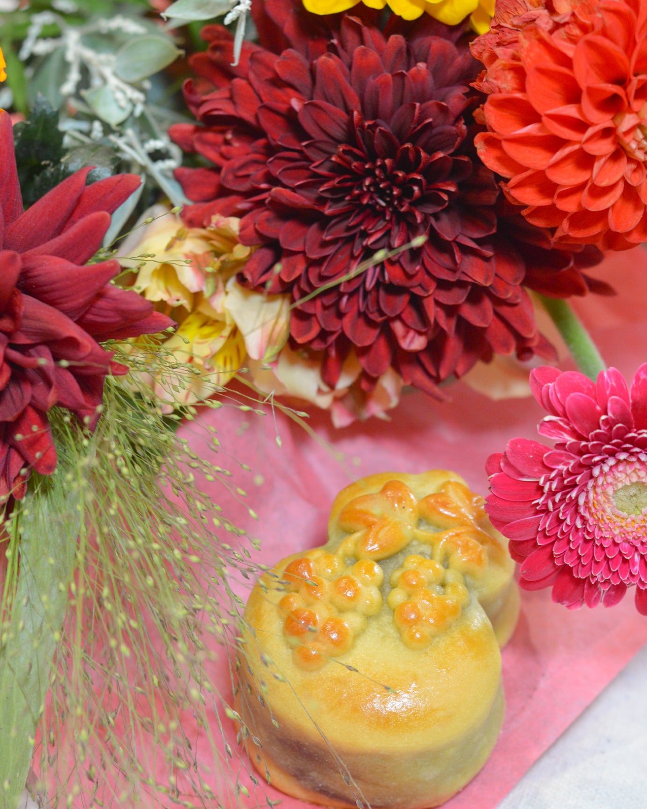 Autumn Moon Festival Bouquet 10/3-5 only
